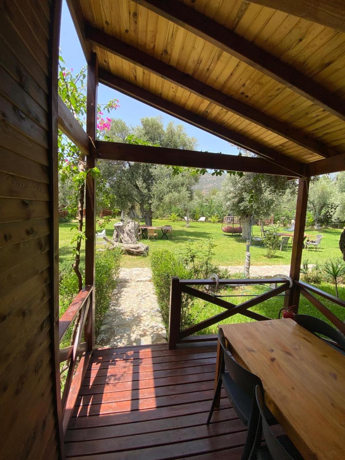 Suzi'Nin Bahcesi Bungalov Evler Датча Екстер'єр фото